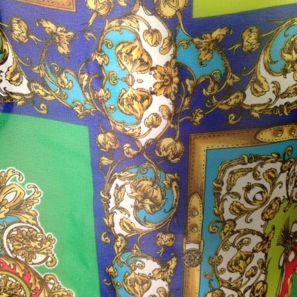 Ladies Sheer Polyester Printed Blue Multicolor Racer Back Tank By Soprano Size S - Picture 2 of 9